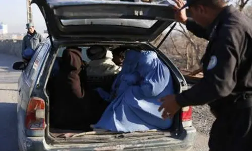 Afghan police discover 30 kg of meth, arrest seven drug smugglers