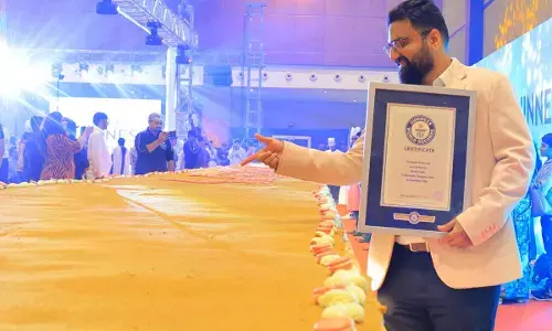 Harley’s India Sets Guinness World Record with 2254 kg Russian Medovik Honey Cake