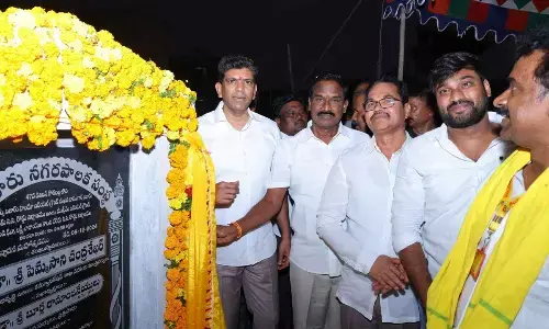 Pemmasani promises to solve drinking water issue