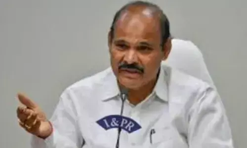 Houses assured for 2-wheeler mechanics