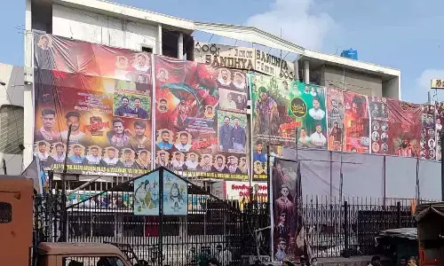 Sandhya theatre owner, mgmt booked over stampede