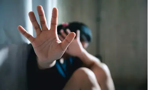 Bengaluru: 26-Year-Old Woman Allegedly Attacked, Molested by Landlords Brother