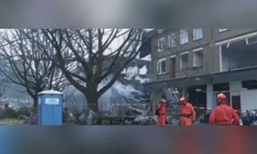 Death toll rises to six as search continues after The Hague explosion