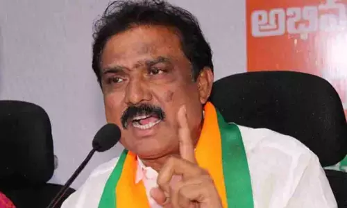 BJP questions lack of Bathukamma on Telangana Thalli