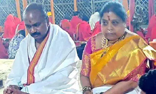 TTD EO participates in Yagam at Ayodhya