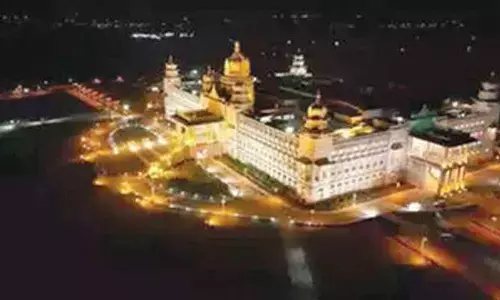 Oppn ready to attack govt inside the House, organisations protest outside