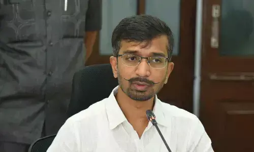 Complete repair works of SW hostels by next month: Collector to officials