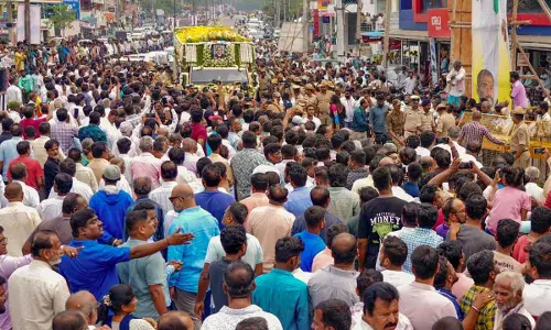 Former CM S M Krishna cremated with state honours