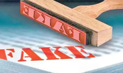 Teacher masterminds fake certificate racket!