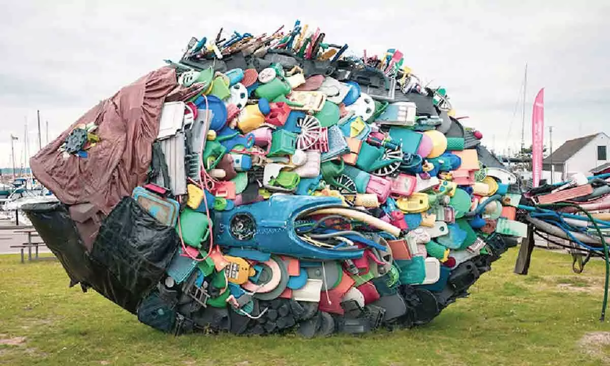 ‘Art from Garbage’ exhibition showcases civic workers’ creativity