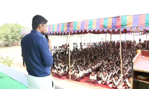 District Collector Encourages Students to Utilize Government Facilities for a Better Future