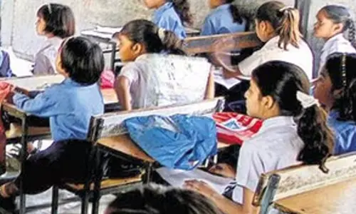 Bihar: Inquiry initiated against principal who went to buy veggies during school hours