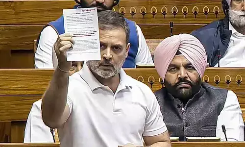 Savarkar preferred Manusmriti to Constitution: Rahul