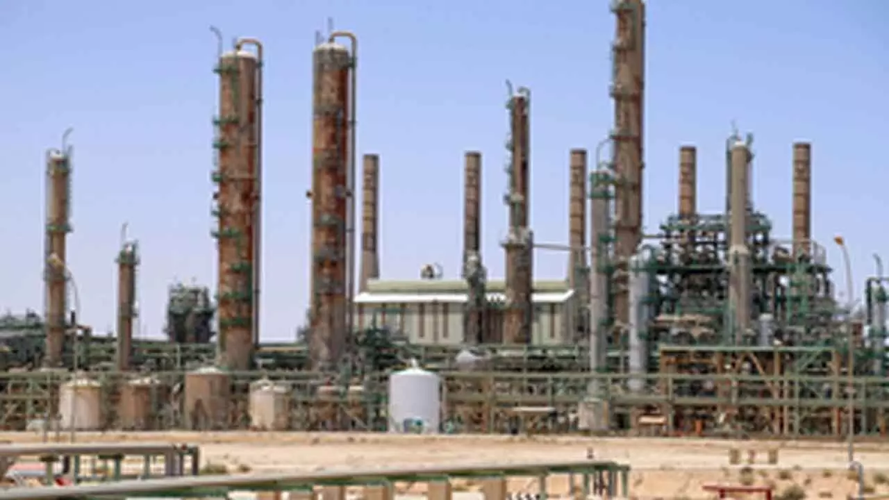 Libyas oil company declares force majeure at key refinery following clashes