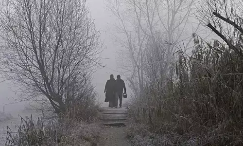 Srinagar shivers at minus 5.3 degree as cold wave intensifies in J&K