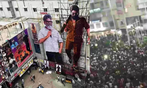 Allu Arjuns Visit to Sandhya Theatre Sparks Security Concerns