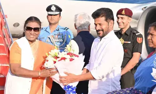 President Droupadi Murmu Receives Warm Welcome at Hakimpet Air Force Station