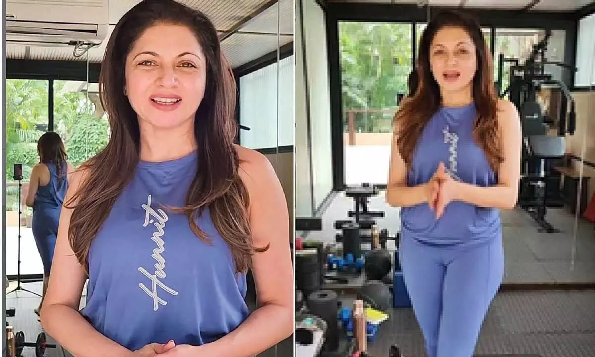 Bhagyashree turns fitness coach, talks about benefits of ‘crab walk’