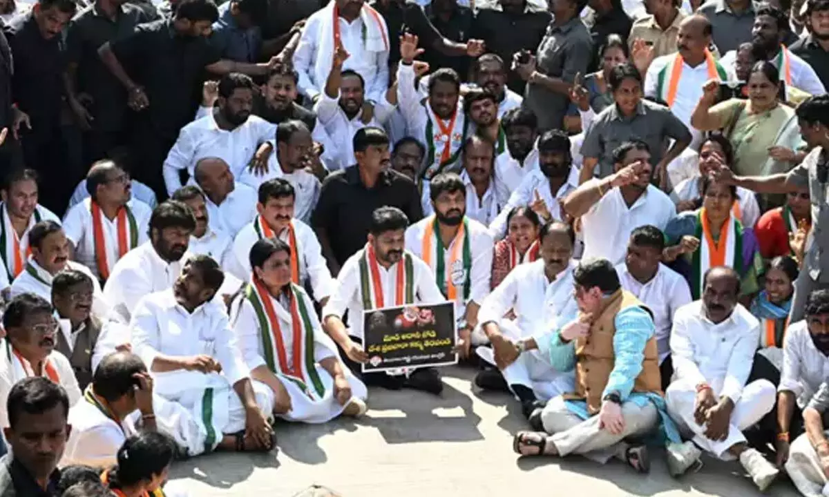 Telangana Congress Leaders Stage Chalo Raj Bhavan Rally Against Manipur and Adani Issues