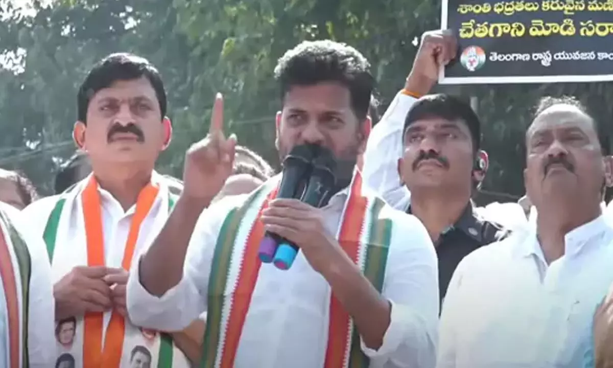 Telangana CM Revanth Reddy Intensifies Attack on Modi, Adani, and BRS Over Alleged Financial Irregularities