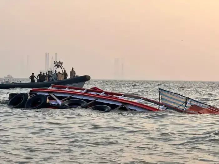 13 Dead as Ferry Capsizes Near Gateway of India; Over 100 Rescued