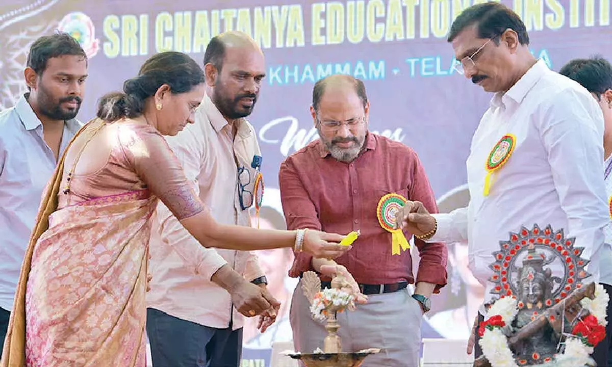 Cultural festivities begin at Sri Chaitanya Junior Colleges