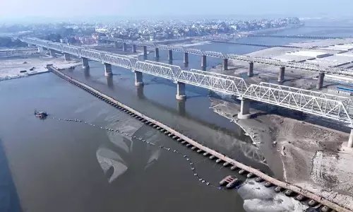 Yogi govt merges 3 Ganga streams at Sangam