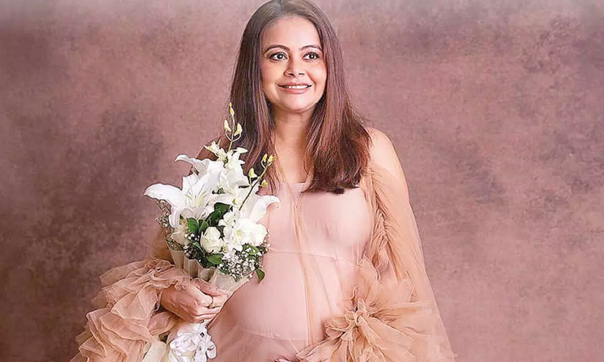 Devoleena Bhattacharjee announces birth of baby boy