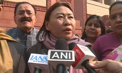 Woman MP complains against Rahul’s ‘misbehaviour’