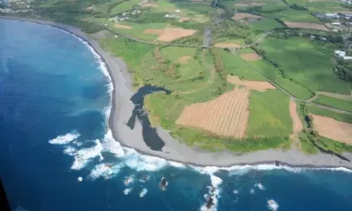 Malaysia agrees to resume search for MH370