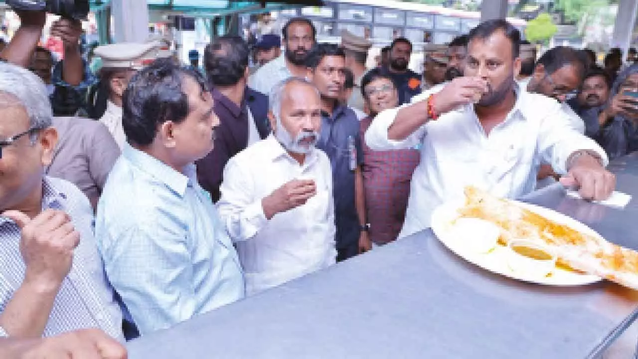 Transport minister Mandipalli Ramprasad Reddy visiting a food stall at Dwaraka bus station in Visakhapatnam on Friday