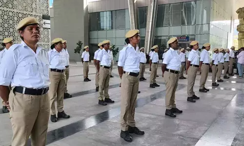 39 Transgenders Appointed as Traffic Assistants, Demo Program Held in Hyderabad