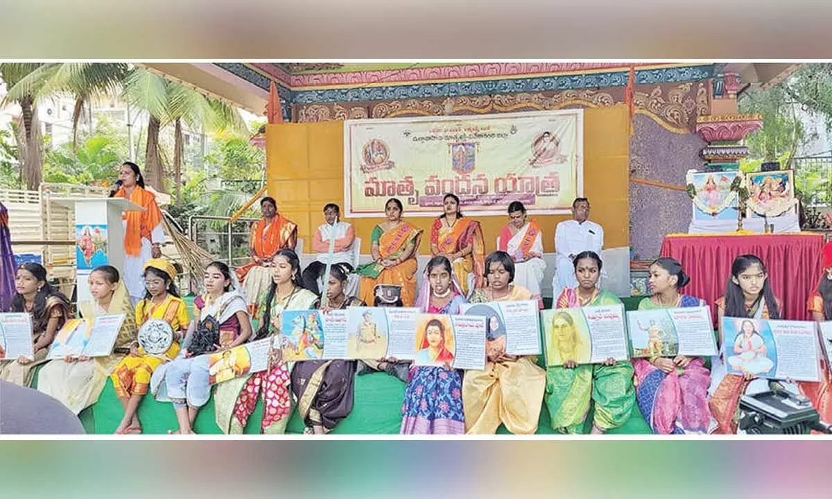 Learn from fighting spirit of women bravehearts: VHP VP