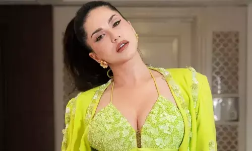 Sunny Leones Name Used in Fraud Under Chhattisgarh’s Mahtari Vandan Yojana