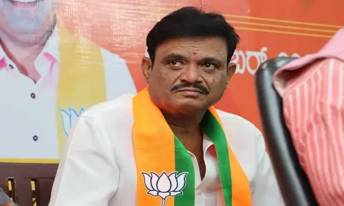 Munirathna Attacked in Bengaluru