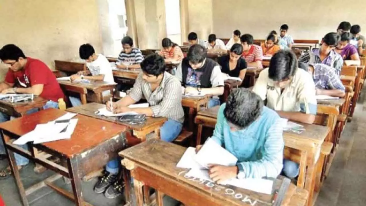 Muslim students express concern over SSC exam, Ramzan date clash