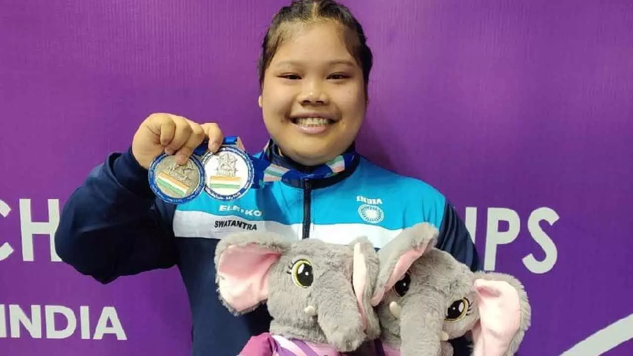 Martina clinches silver at Asian Jr Weightlifting Championships