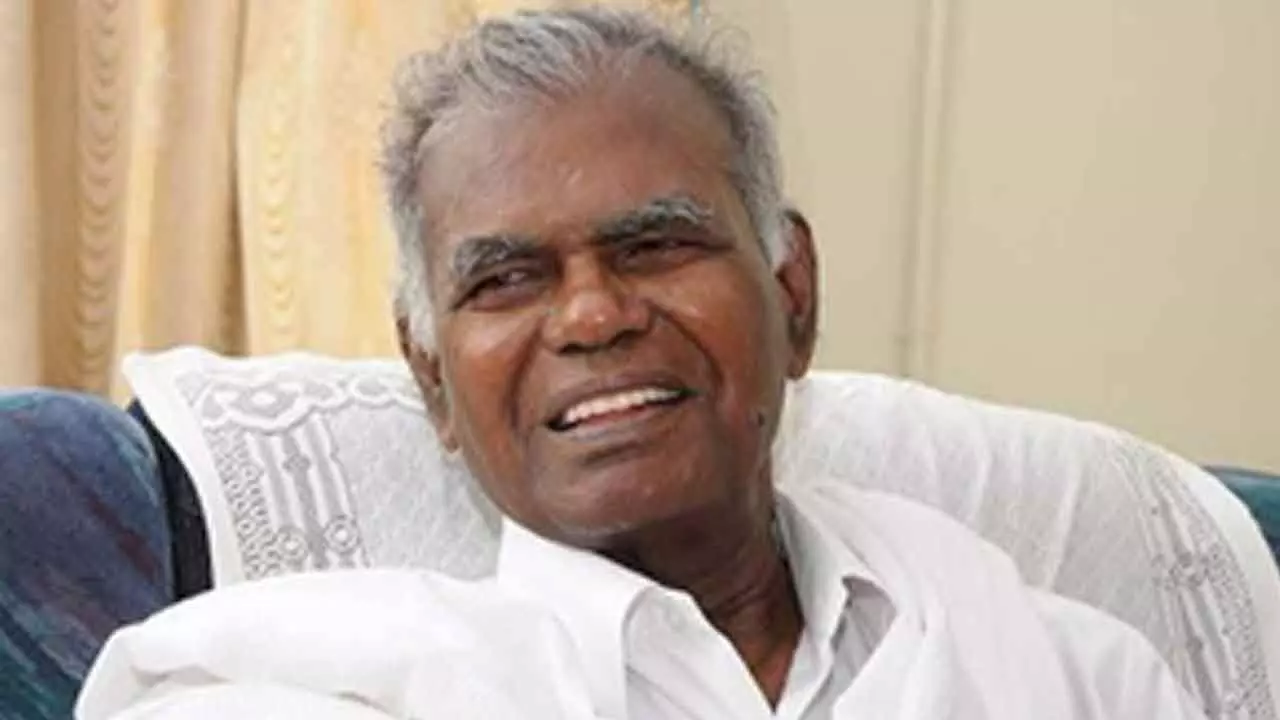 Freedom fighter, veteran CPI leader R. Nallakannu turns 100 today