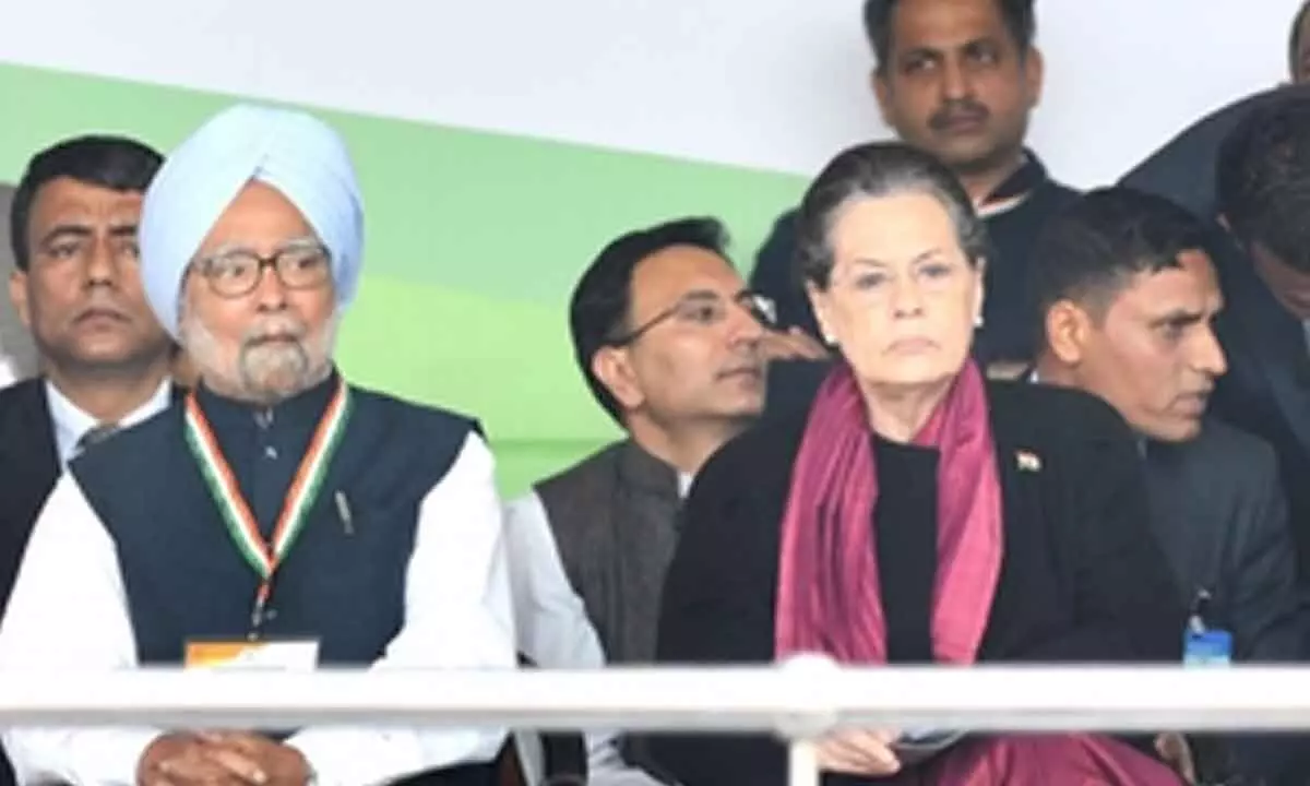 Gentle in manner, resolute in convictions: Sonia Gandhi pens emotional note for Dr. Manmohan Singh