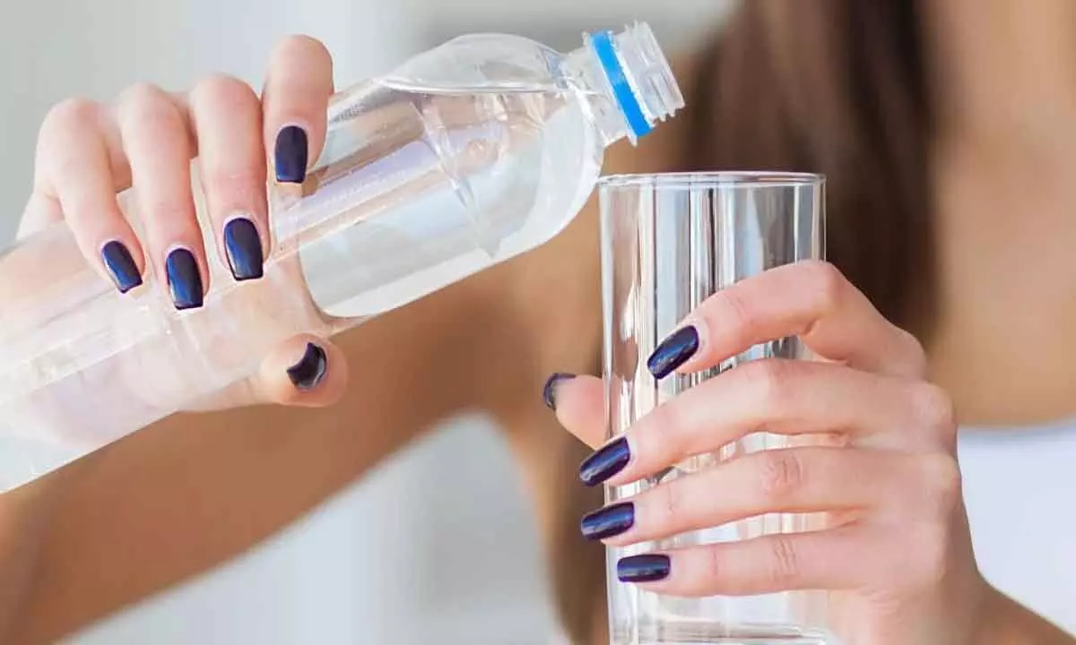 Winter Hydration Made Easy: 5 Essential Tips to Stay Healthy