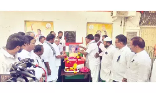 APCC pays tributes to Manmohan Singh