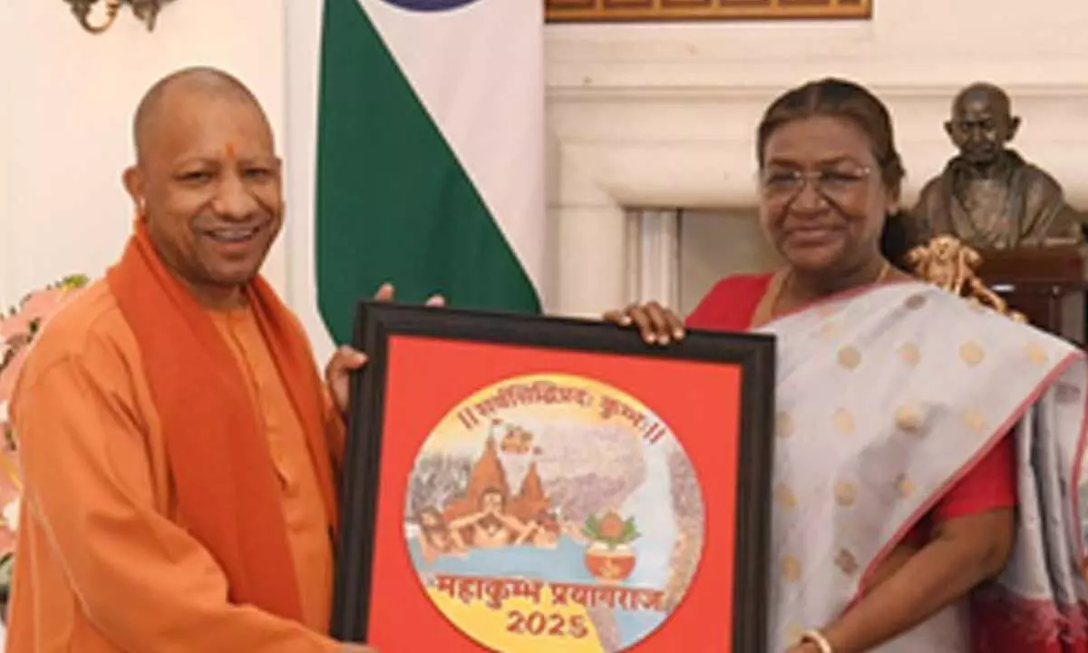 CM Adityanath invites President Murmu to Maha Kumbh-2025