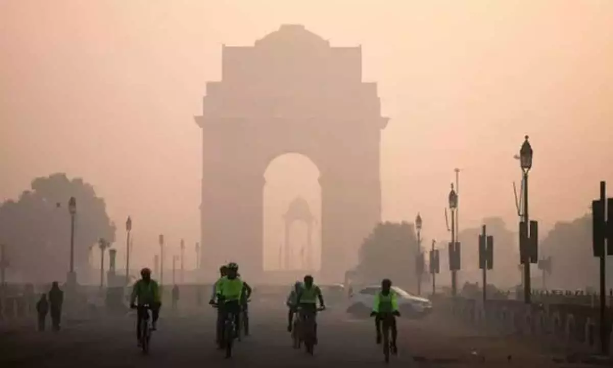 Delhi And Surrounding Regions Brace For Cold Wave And Dense Fog