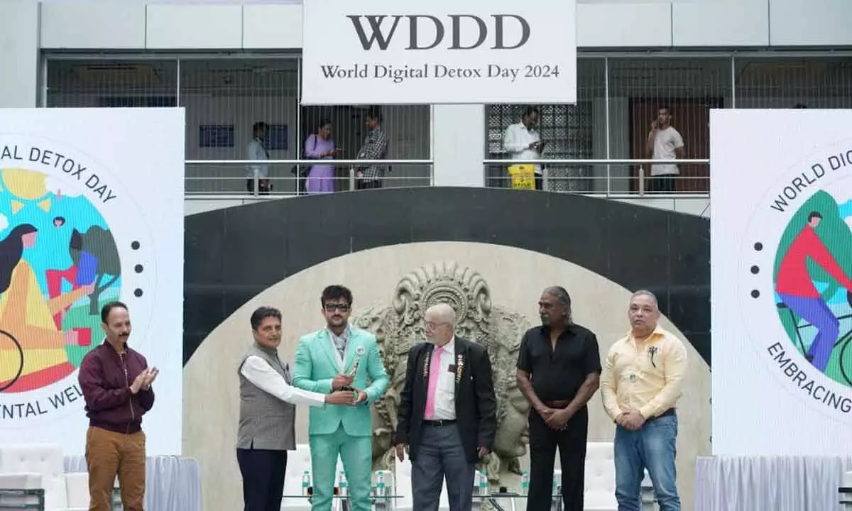 Sahil Salathia, Apeksha Porwal Among Others Honoured at Dr. Rekha Chaudhri’s The World Digital Detox Day Event