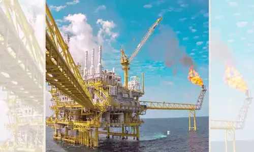 Reliance favours composite premium over mkt price