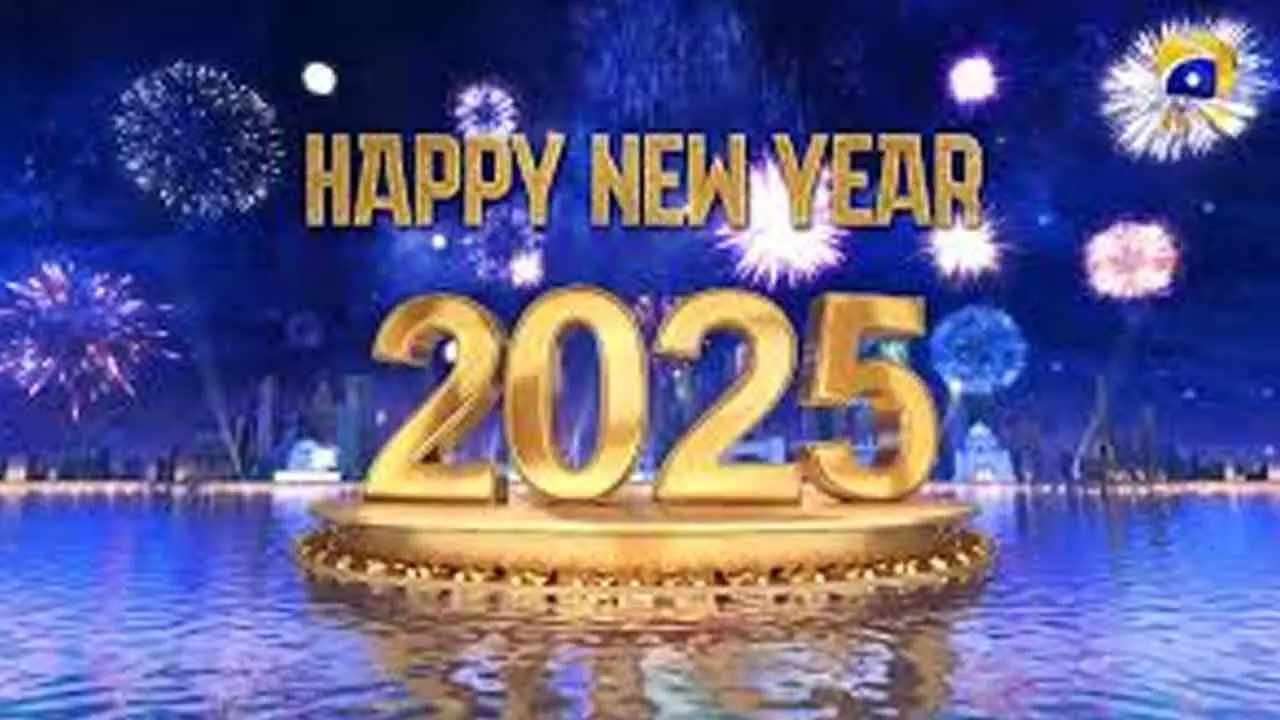 Warm New Year Greetings 2025: Beautiful Wishes to Share With Your Loved Ones