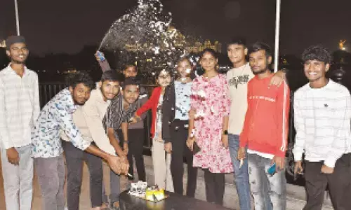 Teetotallers raise a toast with chocolates, cakes on NY bash