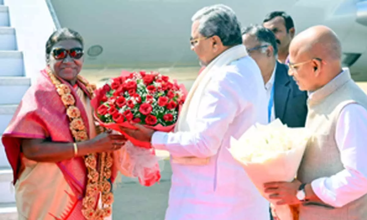 Prez Murmu in  Karnataka for NIMHANS golden jubilee; CM Siddaramaiah extends warm welcome