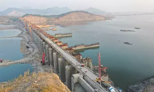 Lift schemes hit as Godavari levels recede