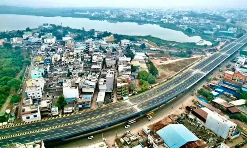 Aramghar-Zoo Park flyover to be thrown open to public today